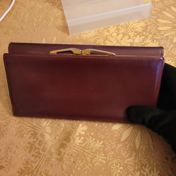 EUC Cartier Kiss Long Wallet - Picture 5 of 11